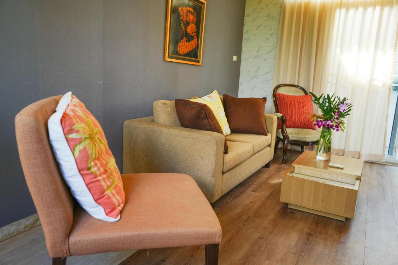 Abacus Villa Паттайя Экстерьер фото