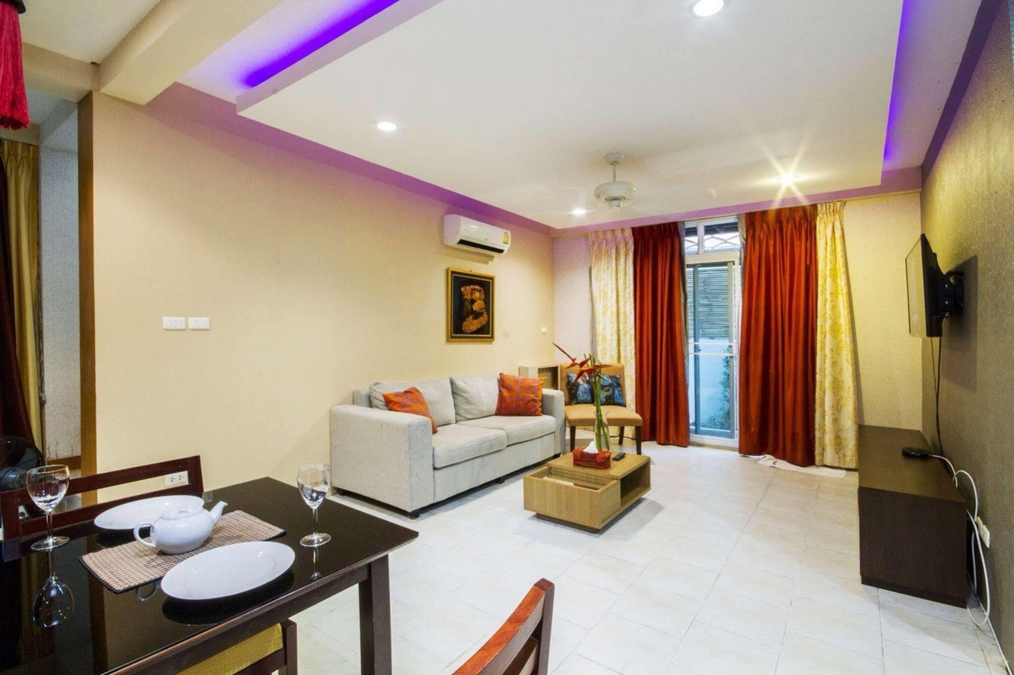 Abacus Villa Паттайя Экстерьер фото